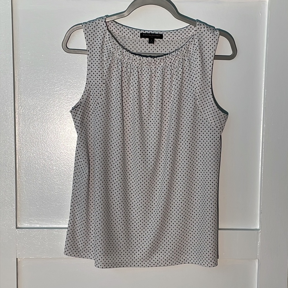 Banana Republic Sleeveless Top